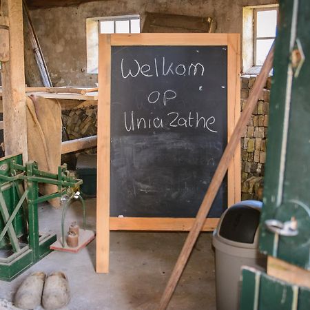 Unia Zathe Bed and Breakfast Ee Buitenkant foto
