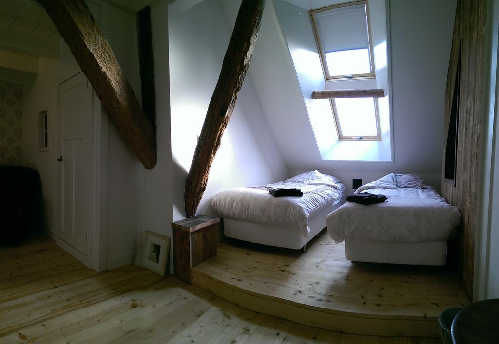 Unia Zathe Bed and Breakfast Ee Buitenkant foto