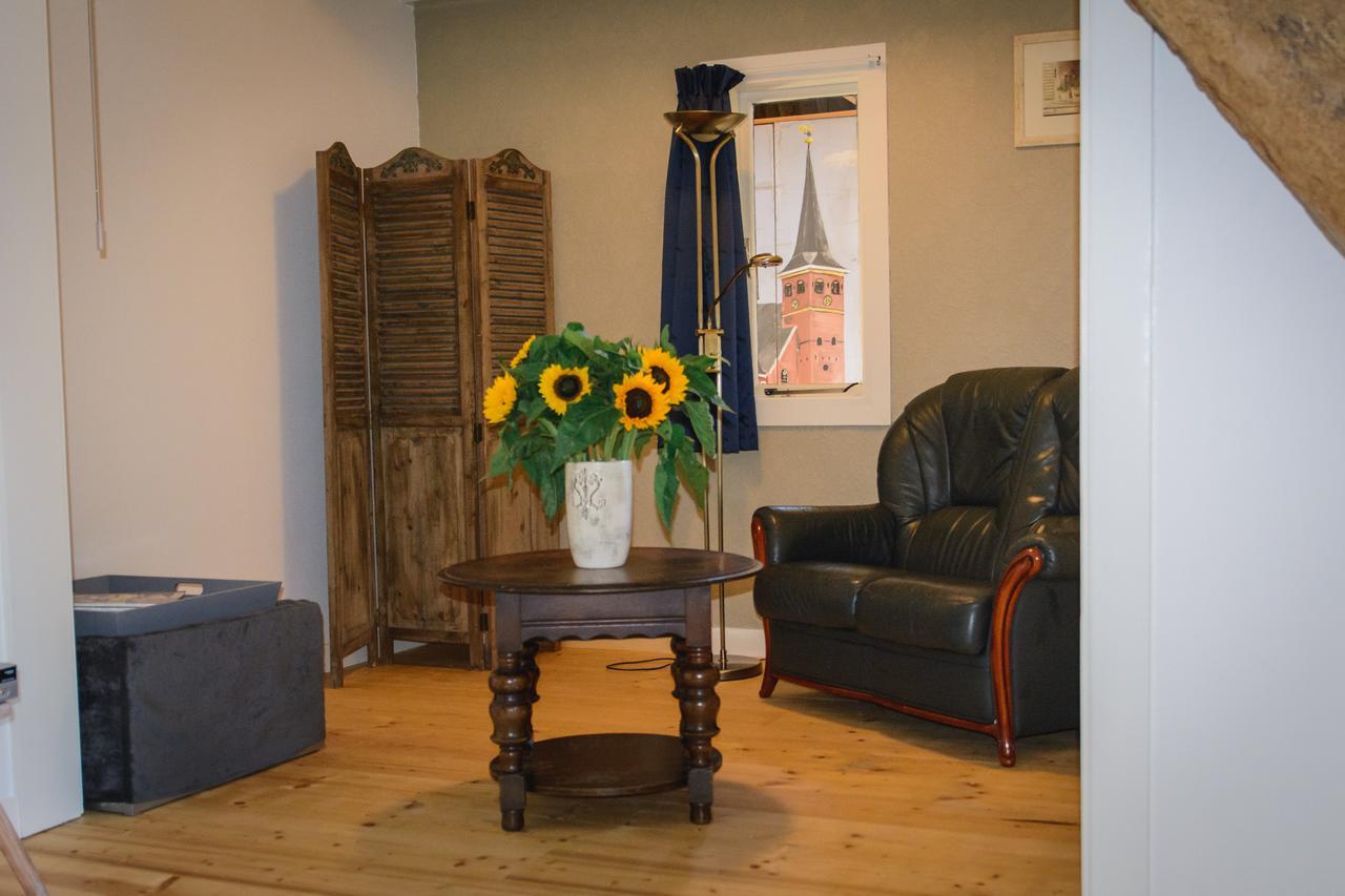 Unia Zathe Bed and Breakfast Ee Buitenkant foto